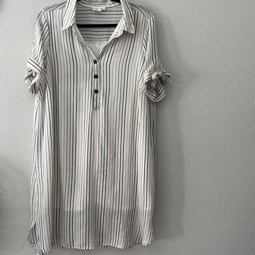 Shirt Dress Striped  Casual  Bohemian 
 White & Navy 
Short sleeve with  ties
2X